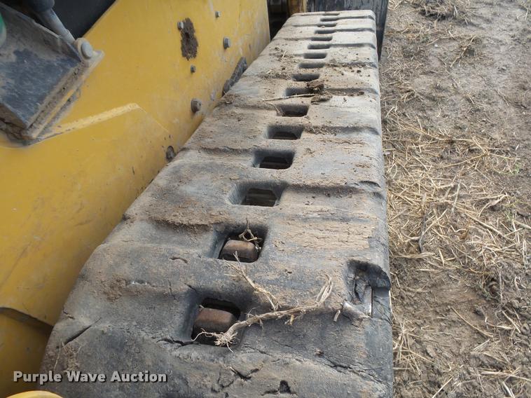 image for item DC3981 2011 Caterpillar 259B Series 3 skid steer