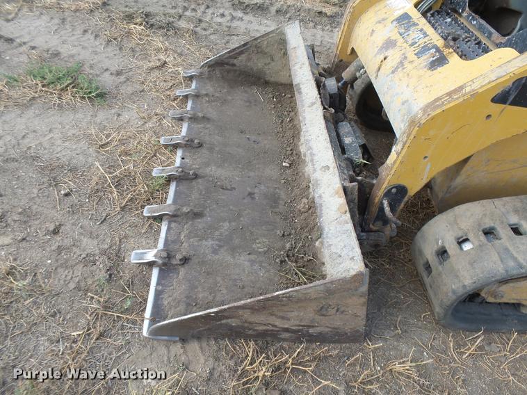 image for item DC3981 2011 Caterpillar 259B Series 3 skid steer