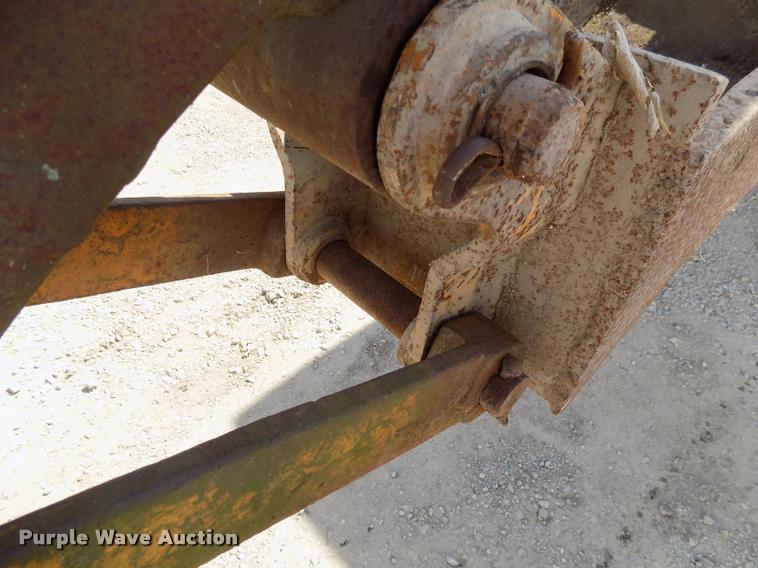 image for item DC4942 1979 John Deere 310AD backhoe