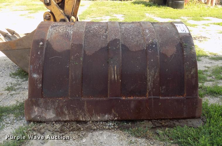 image for item DC4943 Excavator bucket