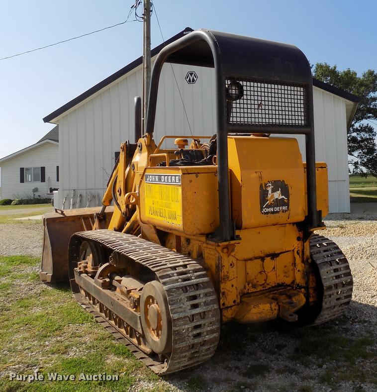 image for item DC4944 1976 John Deere 450CA loader