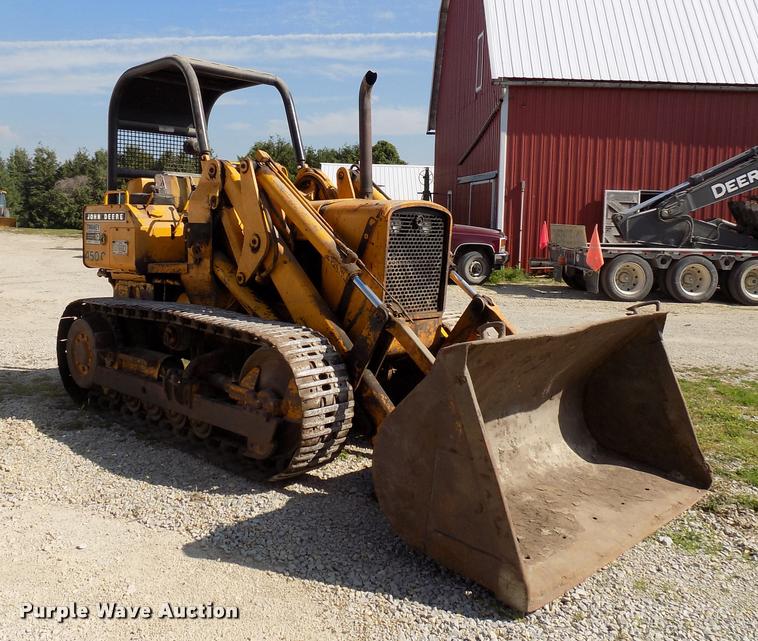 image for item DC4944 1976 John Deere 450CA loader