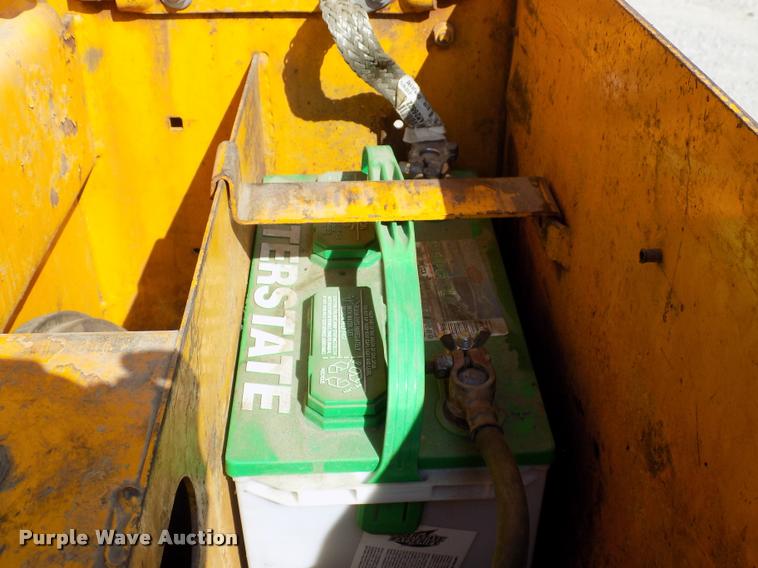 image for item DC4944 1976 John Deere 450CA loader