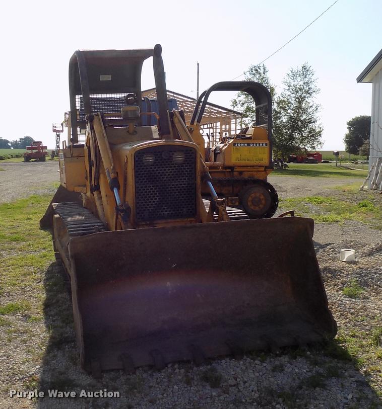 image for item DC4945 1970 John Deere 350B loader