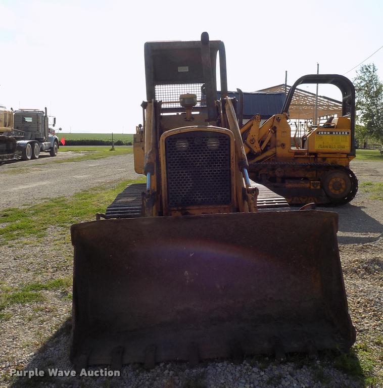 image for item DC4945 1970 John Deere 350B loader