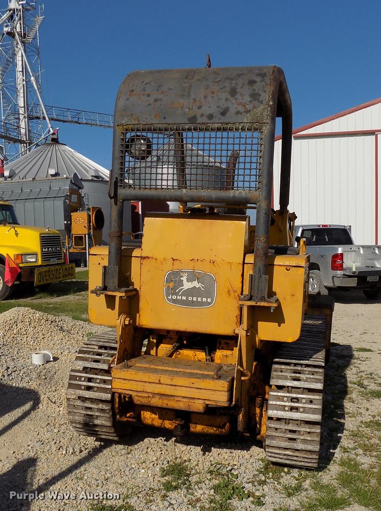 image for item DC4945 1970 John Deere 350B loader