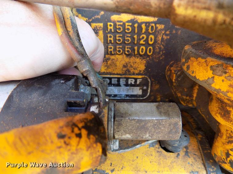 image for item DC4945 1970 John Deere 350B loader