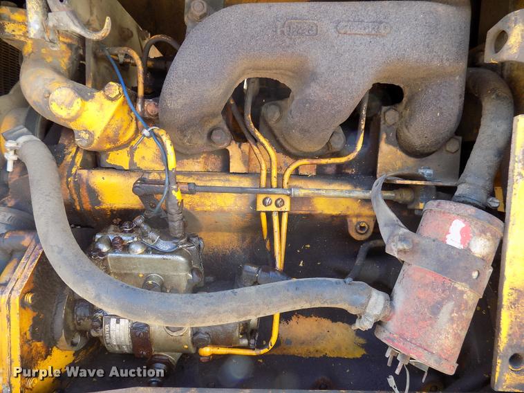 image for item DC4945 1970 John Deere 350B loader