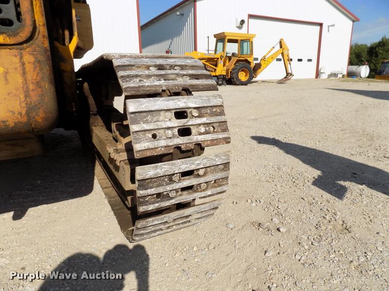 image for item DC4945 1970 John Deere 350B loader