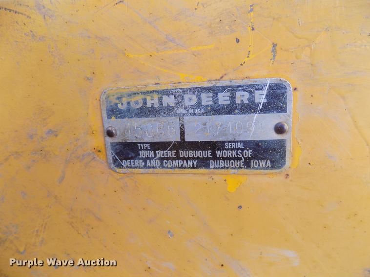 image for item DC4945 1970 John Deere 350B loader