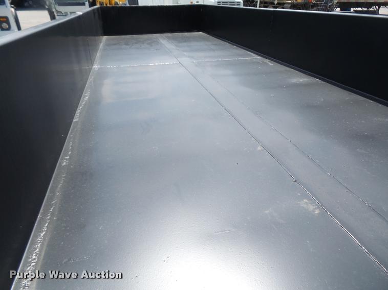 image for item DC5488 2017 Scotts dump trailer