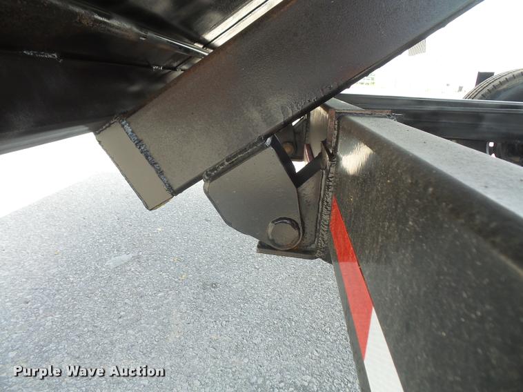 image for item DC5488 2017 Scotts dump trailer