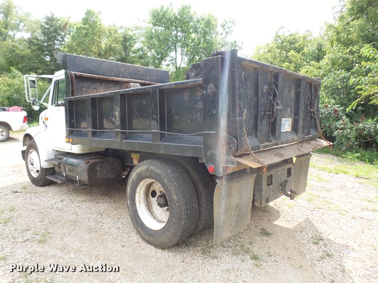 image for item DC5496 1997 International 4700 dump truck