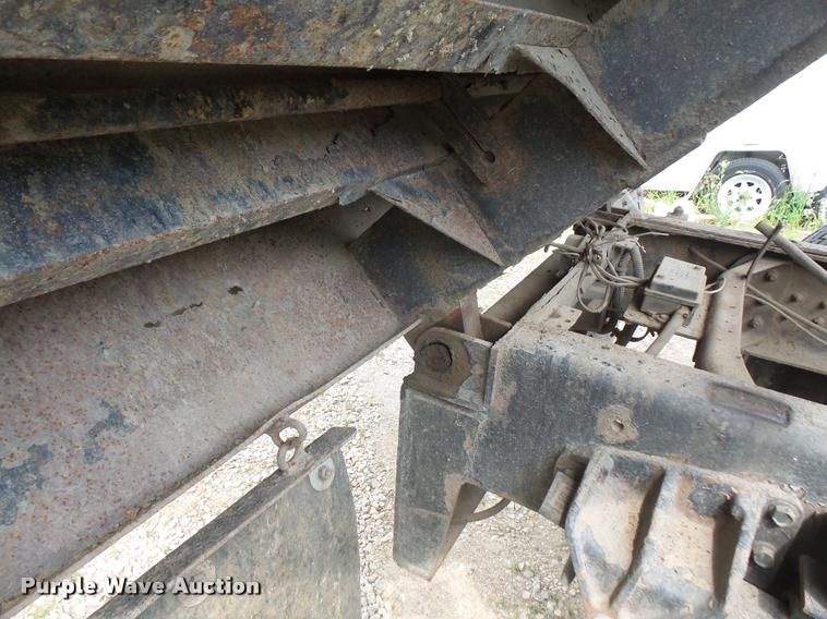 image for item DC5496 1997 International 4700 dump truck