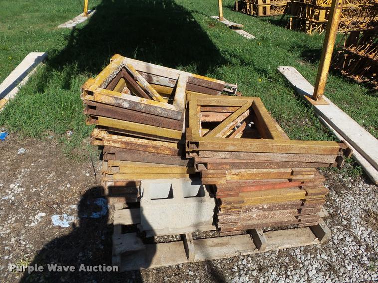 image for item DC6862 Morgan Jackup scaffold