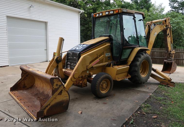 image for item DD1694 2004 Caterpillar 420D backhoe