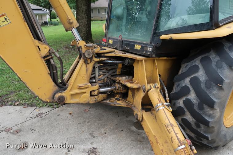 image for item DD1694 2004 Caterpillar 420D backhoe