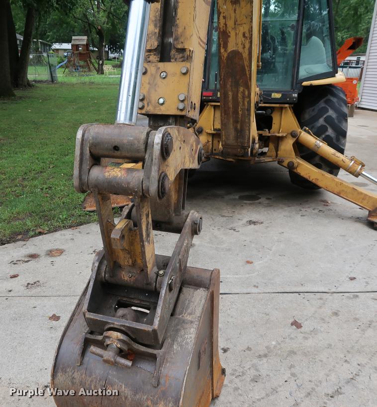 image for item DD1694 2004 Caterpillar 420D backhoe