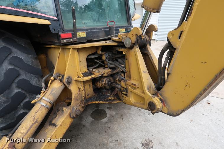 image for item DD1694 2004 Caterpillar 420D backhoe