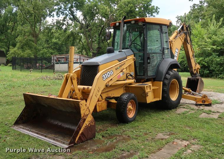 image for item DD1695 2002 John Deere 310G backhoe