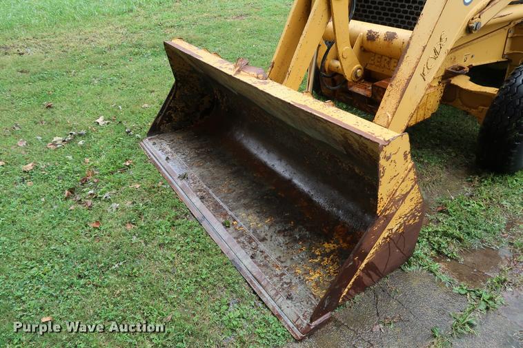 image for item DD1695 2002 John Deere 310G backhoe