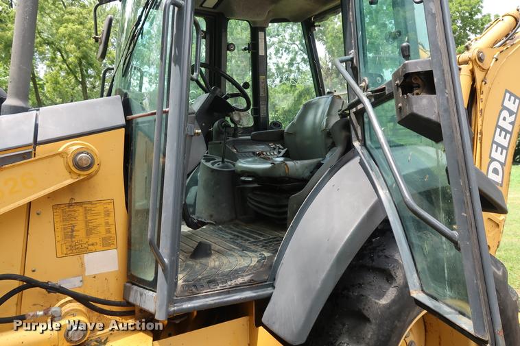 image for item DD1695 2002 John Deere 310G backhoe