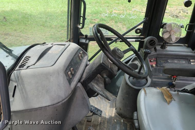 image for item DD1695 2002 John Deere 310G backhoe
