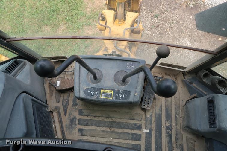 image for item DD1695 2002 John Deere 310G backhoe