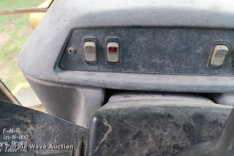 image for item DD1695 2002 John Deere 310G backhoe