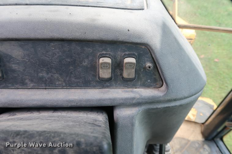 image for item DD1695 2002 John Deere 310G backhoe