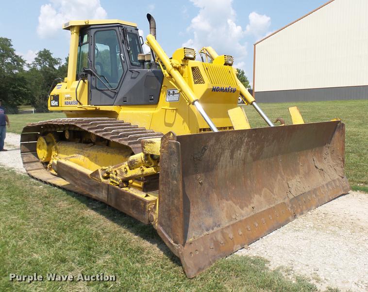 image for item DD1749 1999 Komatsu D65PX-12 LGP dozer