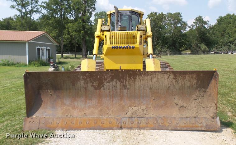 image for item DD1749 1999 Komatsu D65PX-12 LGP dozer