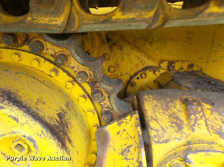 image for item DD1749 1999 Komatsu D65PX-12 LGP dozer