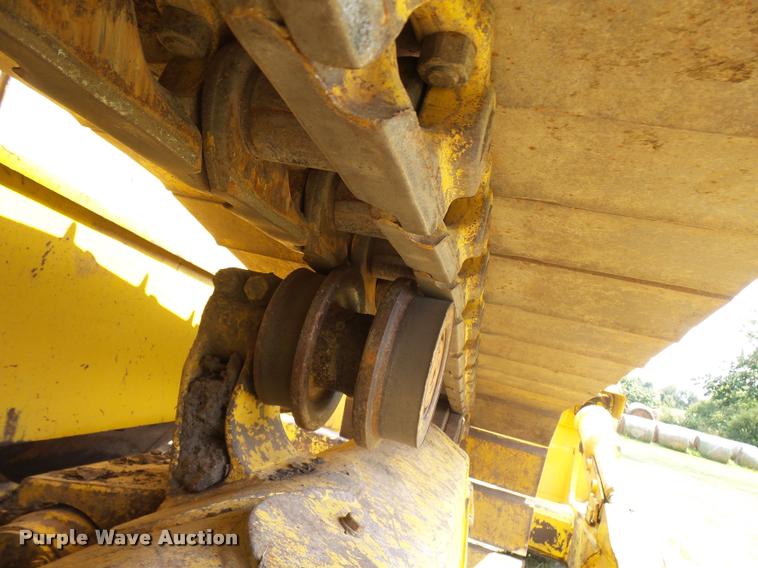 image for item DD1749 1999 Komatsu D65PX-12 LGP dozer