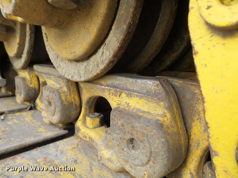 image for item DD1749 1999 Komatsu D65PX-12 LGP dozer