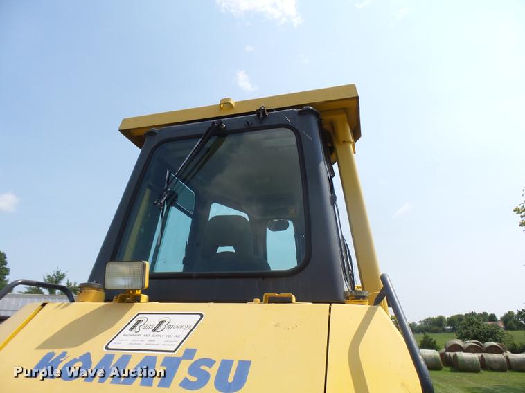 image for item DD1749 1999 Komatsu D65PX-12 LGP dozer