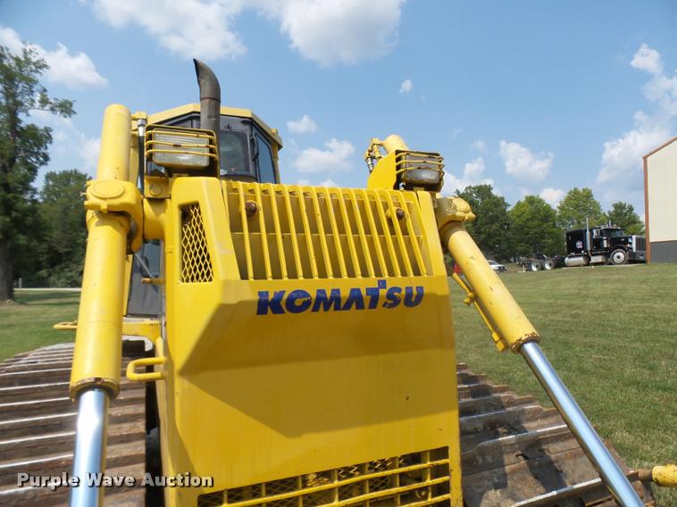 image for item DD1749 1999 Komatsu D65PX-12 LGP dozer