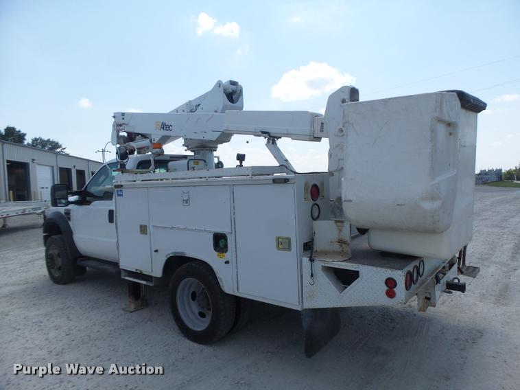 image for item DF9347 2008 Ford F550 Super Duty bucket truck