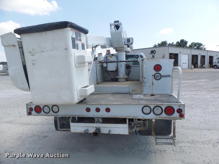 image for item DF9347 2008 Ford F550 Super Duty bucket truck