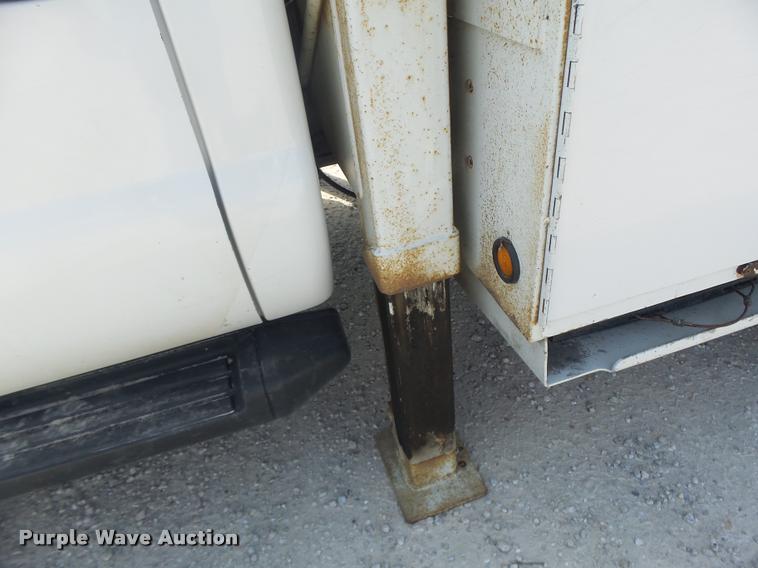 image for item DF9347 2008 Ford F550 Super Duty bucket truck