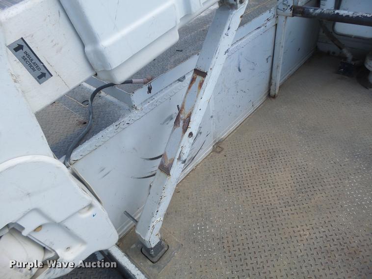 image for item DF9347 2008 Ford F550 Super Duty bucket truck