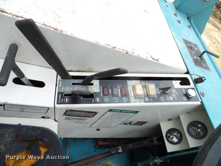 image for item DG9874 Tennant 235 sweeper