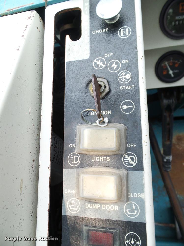 image for item DG9874 Tennant 235 sweeper