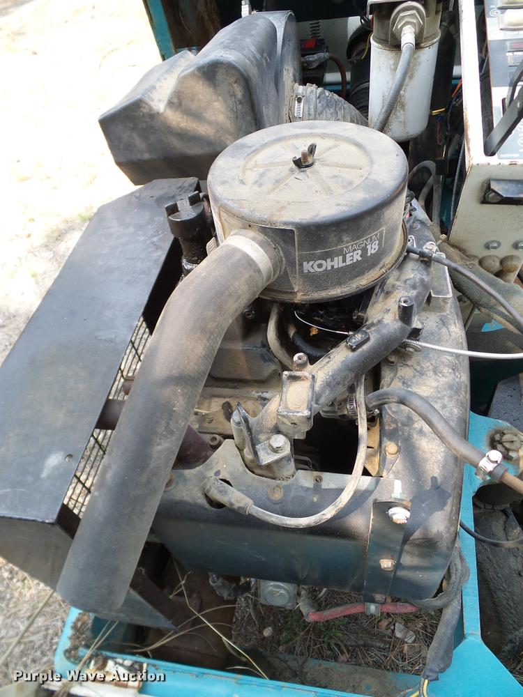 image for item DG9874 Tennant 235 sweeper