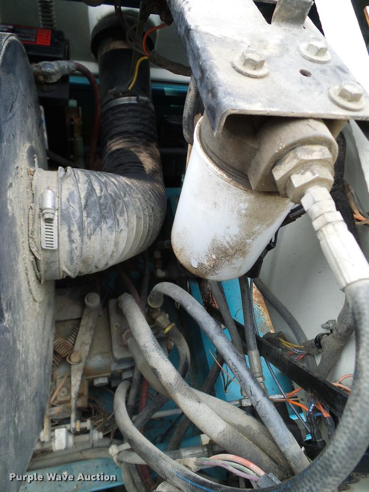 image for item DG9874 Tennant 235 sweeper