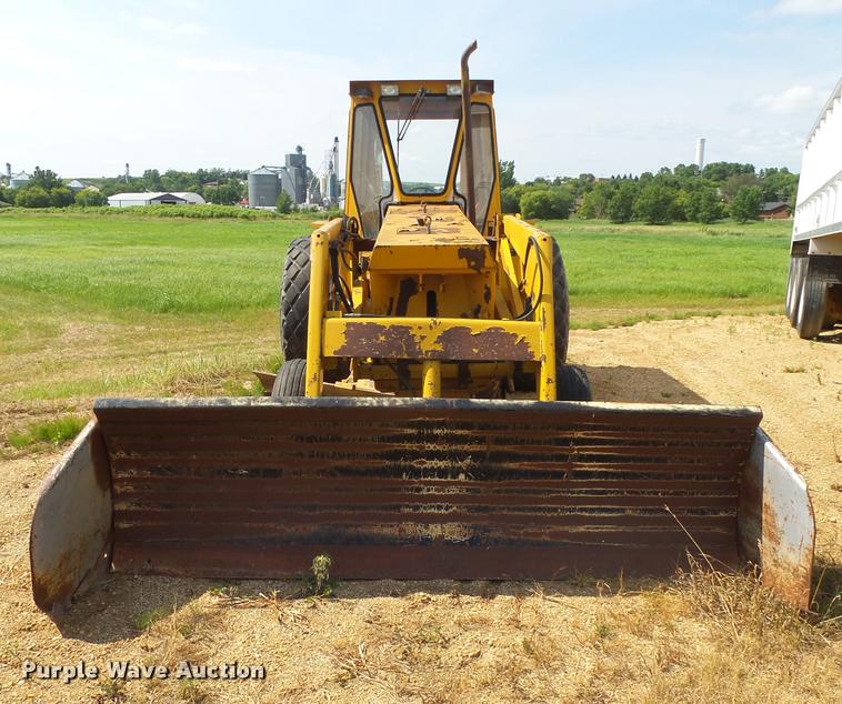 image for item DH9692 Sims Athey P76337 loader tractor