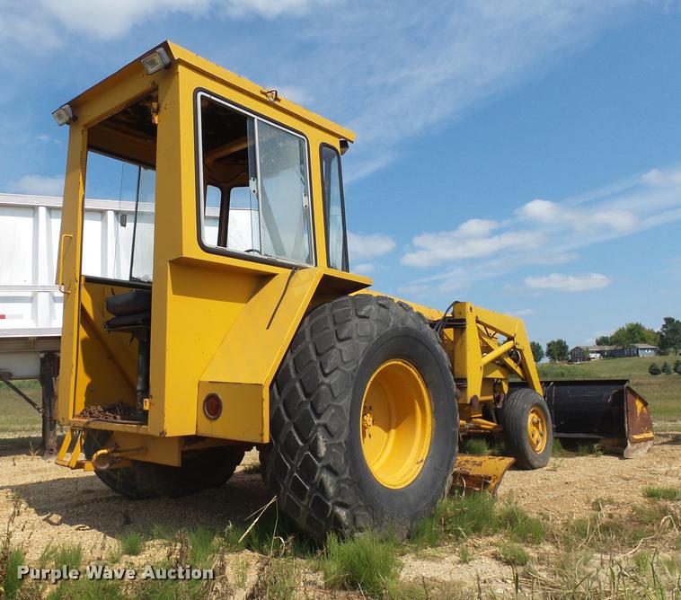 image for item DH9692 Sims Athey P76337 loader tractor