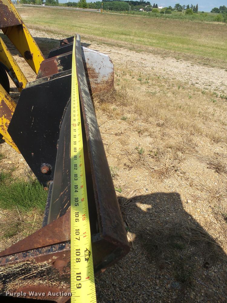 image for item DH9692 Sims Athey P76337 loader tractor