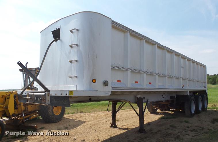 image for item DH9693 1998 Trailstar ST end dump trailer