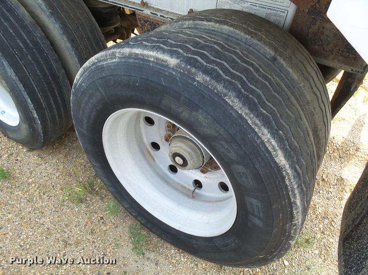 image for item DH9693 1998 Trailstar ST end dump trailer